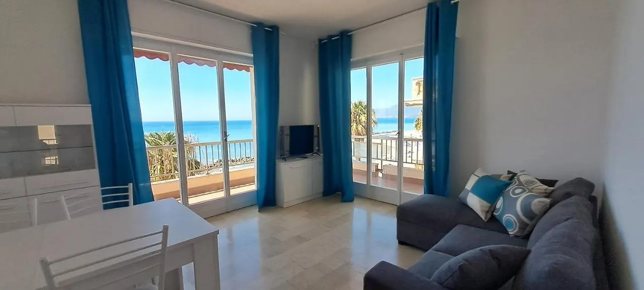 Apartment Casa Anna Appartamento Fronte Mare Ventimiglia