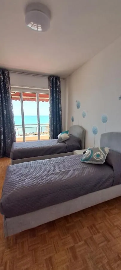 Apartment Casa Anna Appartamento Fronte Mare Ventimiglia
