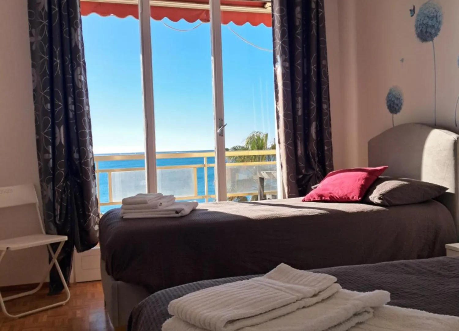 Casa Anna Appartamento Fronte Mare Ventimiglia Italy